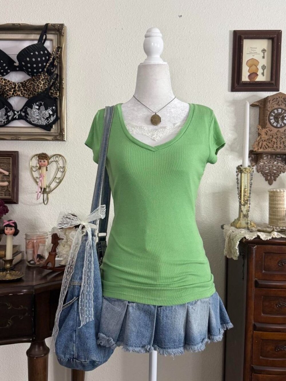 Y2k preppy girly grunge green ribbed v neck top
